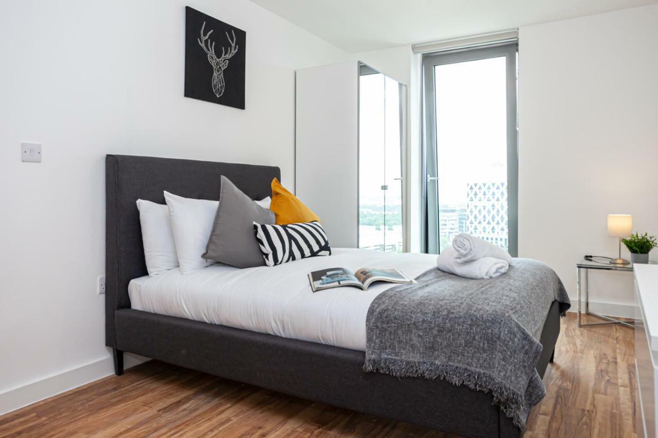 X1 Apartments Salford Quays Extérieur photo