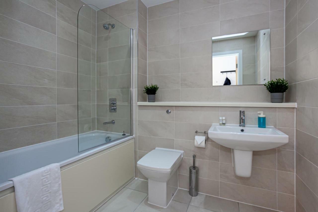 X1 Apartments Salford Quays Extérieur photo